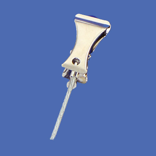 Metal clip with steel wire